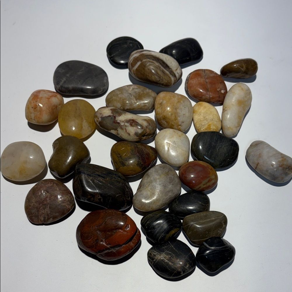 Assorted Polished Stones - Picture 3 of 8